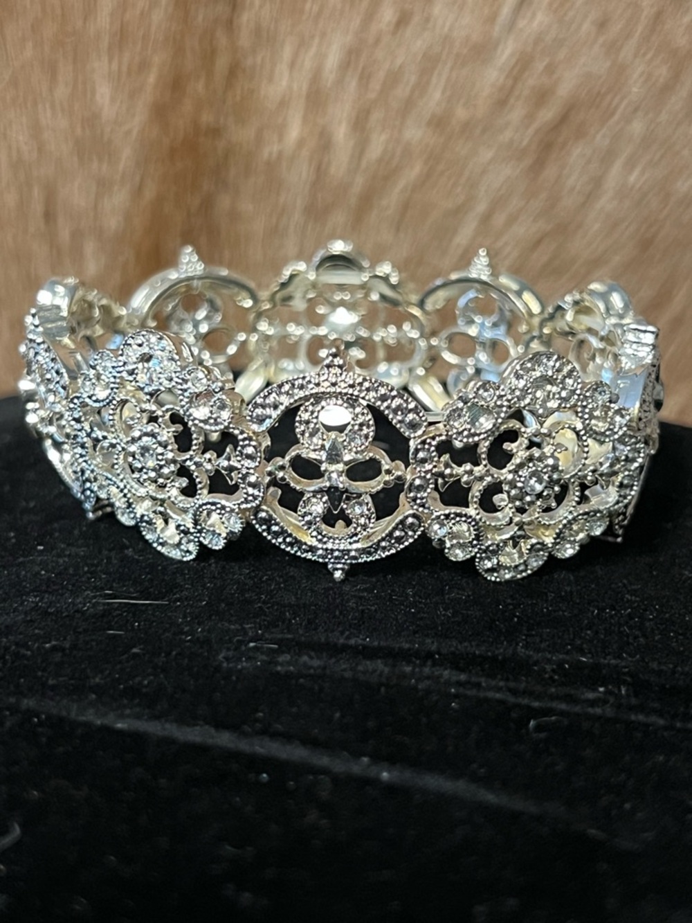 Vintage Avon Silver tone  Crystal Filigree Bracelet - Elegant Women’s Jewelry
